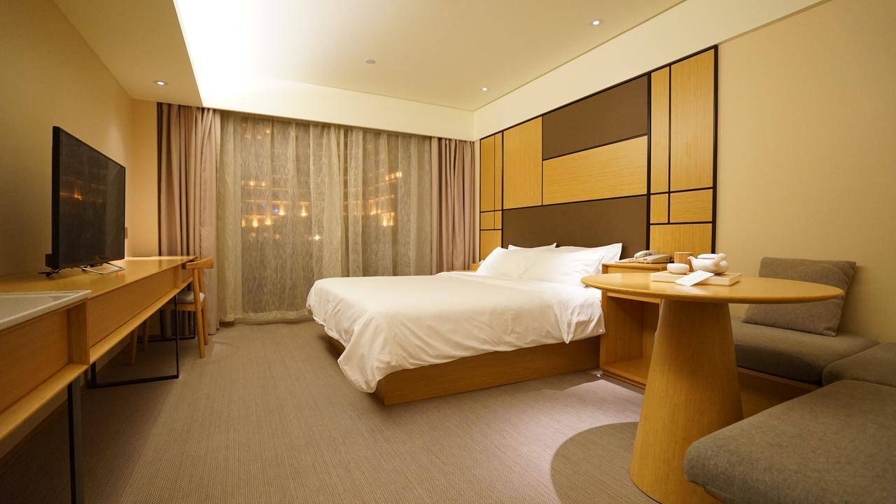 Ji Hotel Shanghai Bund East Nanjing Road Pedestrian Street Exterior foto